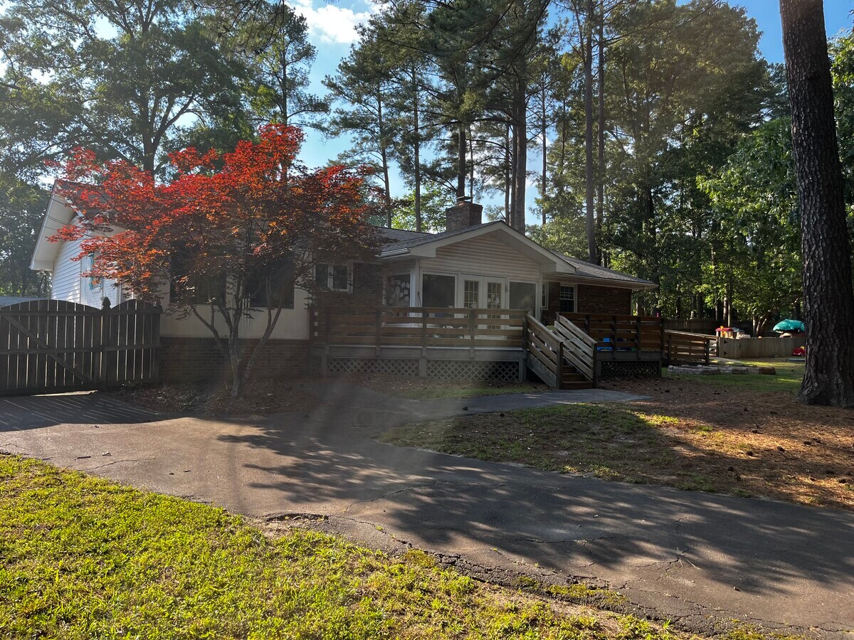 2117 Piney Plains Rd, Cary, NC 27518