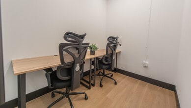 1100 Brickell Bay Dr, Miami, FL for lease Interior Photo- Image 2 of 3