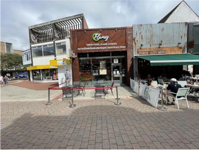 65 Palmerston Rd, Southsea for sale Primary Photo- Image 1 of 1