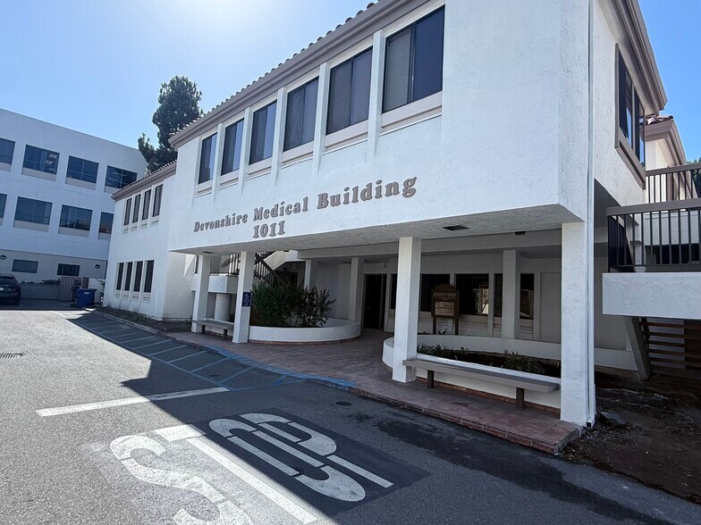 1011 Devonshire Dr, Encinitas, CA for lease - Building Photo - Image 2 of 13