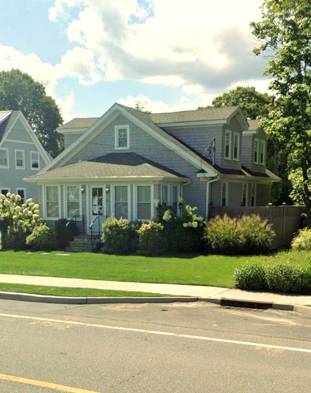 91 Old Riverhead Rd, Westhampton Beach, NY for lease Building Photo- Image 1 of 4
