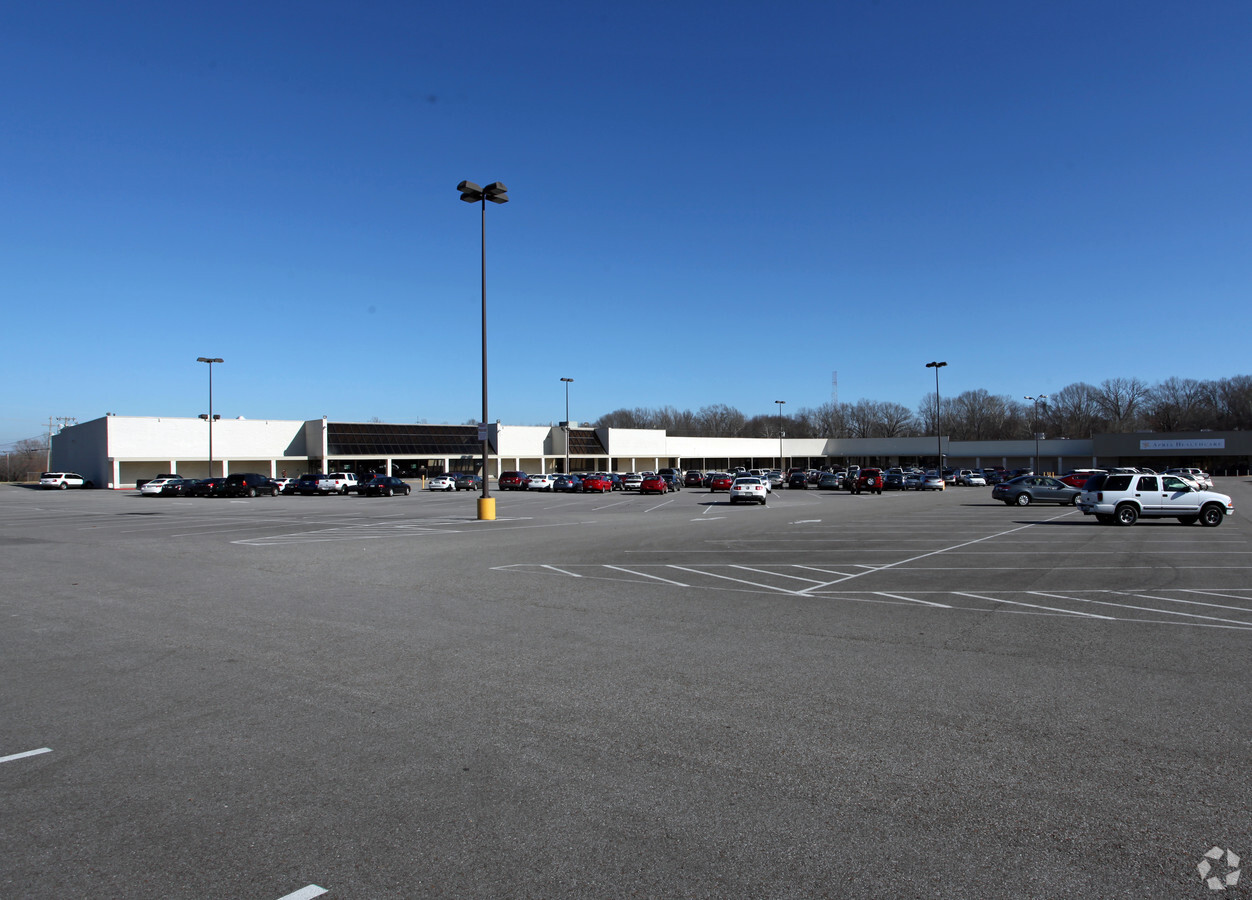 1320-1328 S Highland Ave, Jackson, TN 38301 - Bemis Square | LoopNet