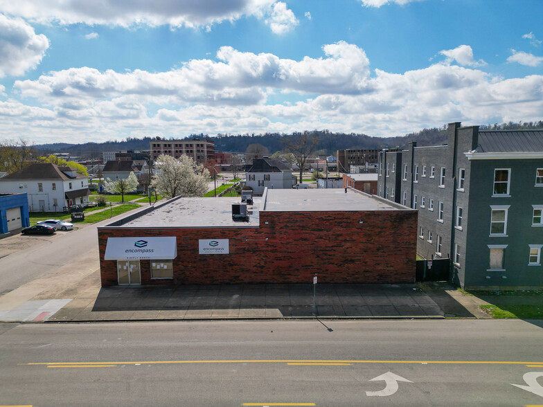 631 6th Ave, Huntington, WV for lease - Building Photo - Image 3 of 59