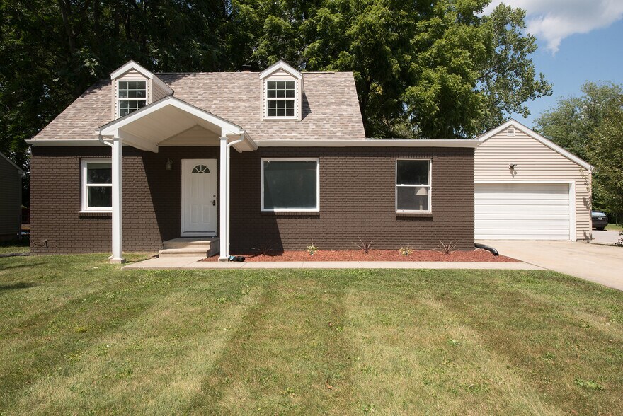 1014 Lindberg Rd, West Lafayette, IN 47906