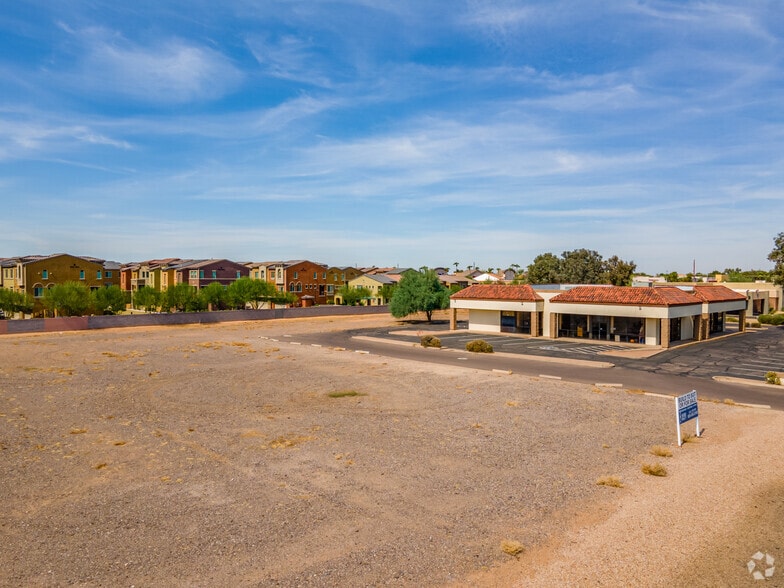 636 N Gilbert Rd, Gilbert, AZ for sale - Building Photo - Image 1 of 1