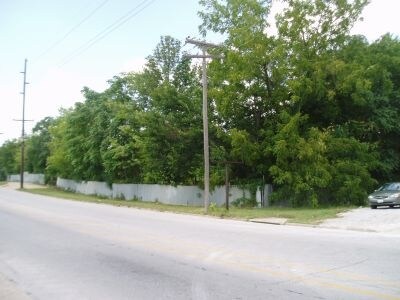 1661 E Trafficway St, Springfield, MO for sale - Primary Photo - Image 1 of 1