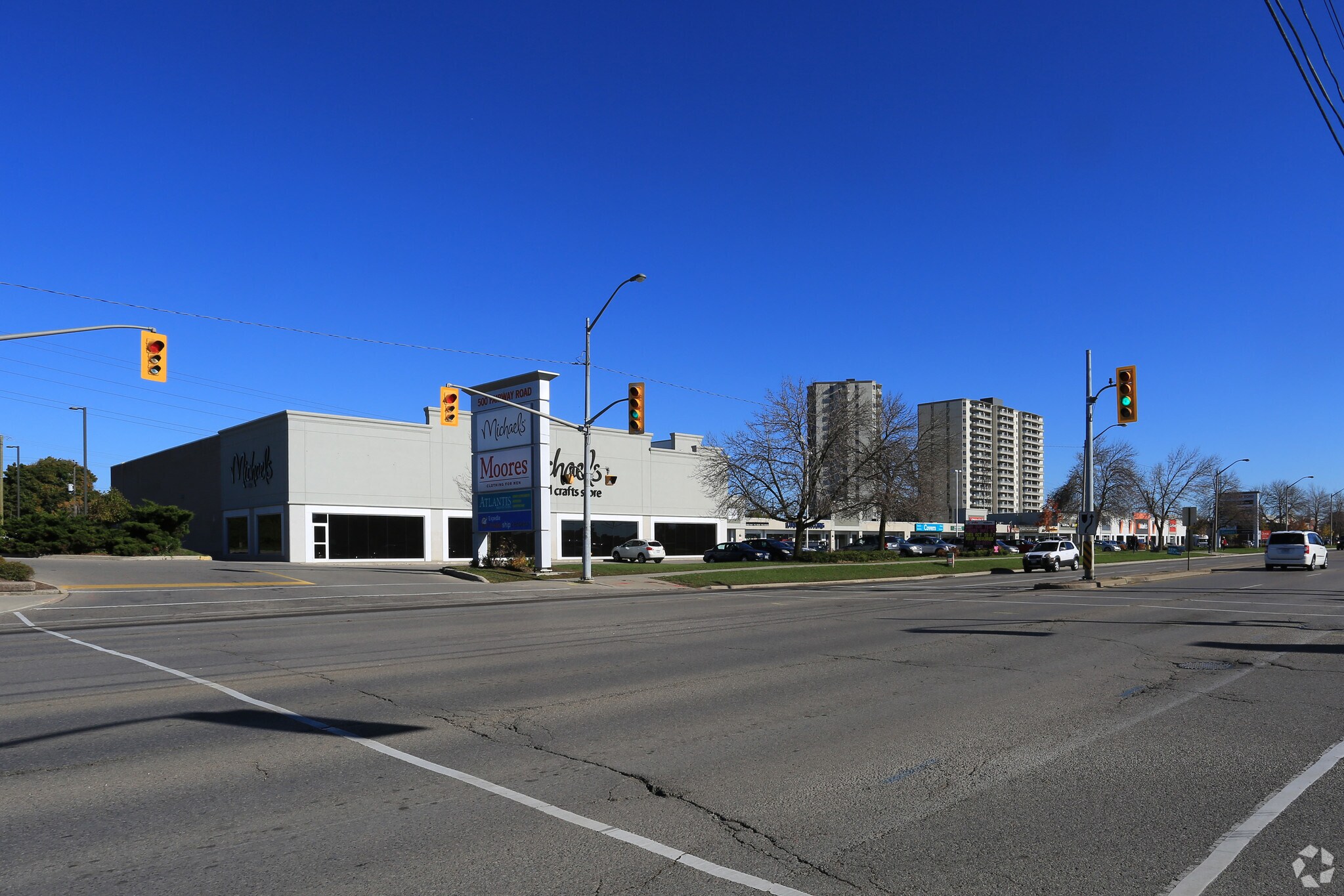 500 Fairway Rd S, Kitchener, ON for sale Primary Photo- Image 1 of 1