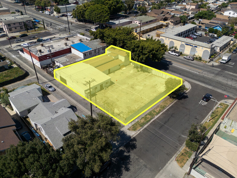 8802-8810 S Central Ave, Los Angeles, CA for sale - Aerial - Image 3 of 19