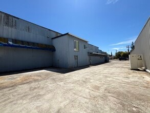 4701 24th St, Sacramento, CA for lease Interior Photo- Image 2 of 9