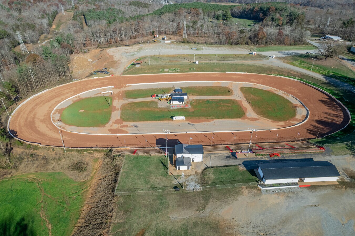 11420 NC 268, Elkin, NC 28621 Friendship Motor Speedway