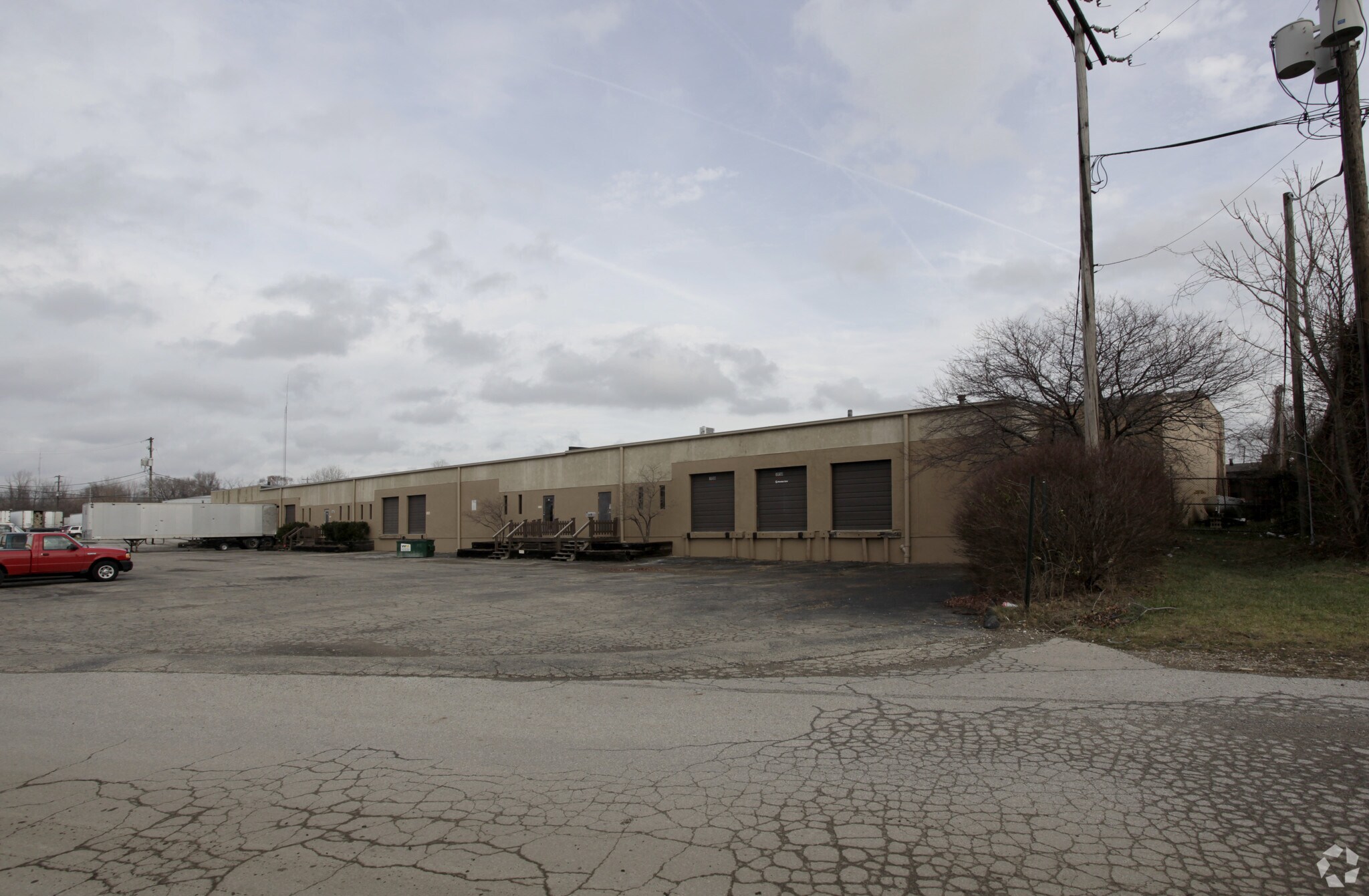 11501180 Corrugated Way, Columbus, OH 43201 Shoemaker Plaza