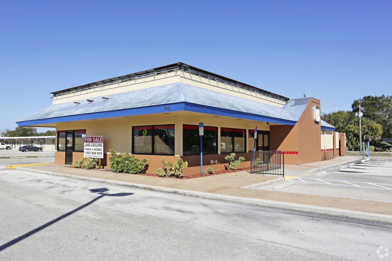 585 S Us Highway 27, Moore Haven, FL 33471