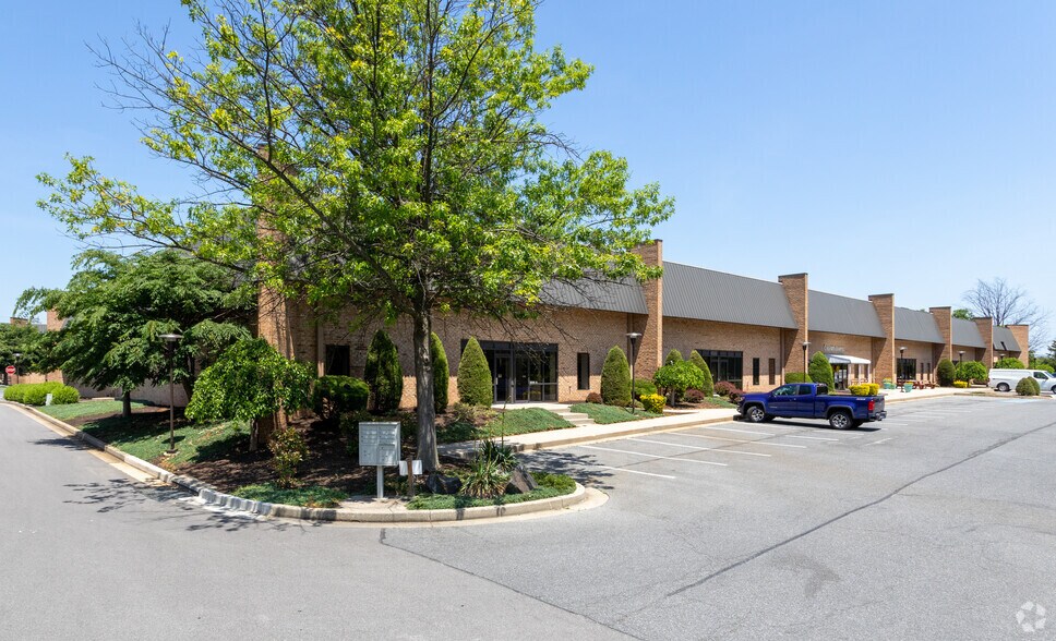 9341 Philadelphia Rd, Rosedale, MD 21237