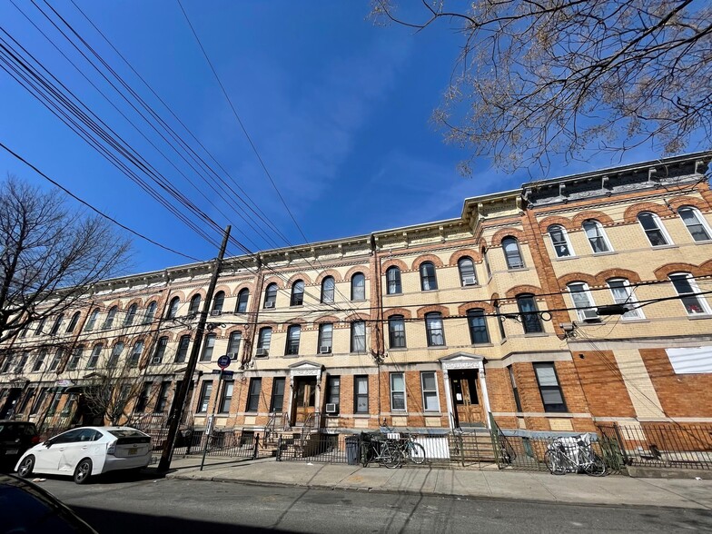 1717 Bleecker St, Ridgewood, NY for sale - Building Photo - Image 1 of 1