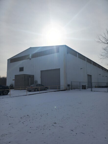 1902 Old Butler Rd, New Castle, PA for sale - Primary Photo - Image 1 of 1