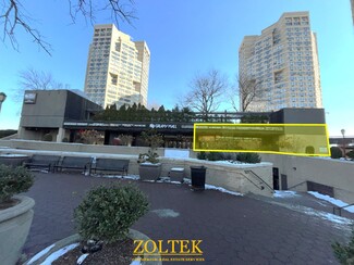 More details for 7000 Boulevard E, Guttenberg, NJ - Retail for Lease