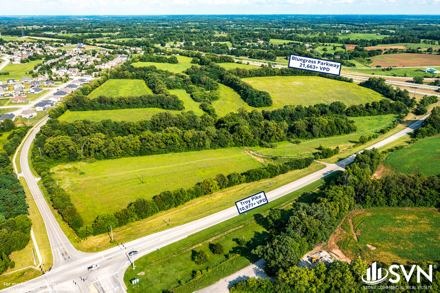 1740 Troy Pike, Versailles, KY for sale - Building Photo - Image 3 of 4