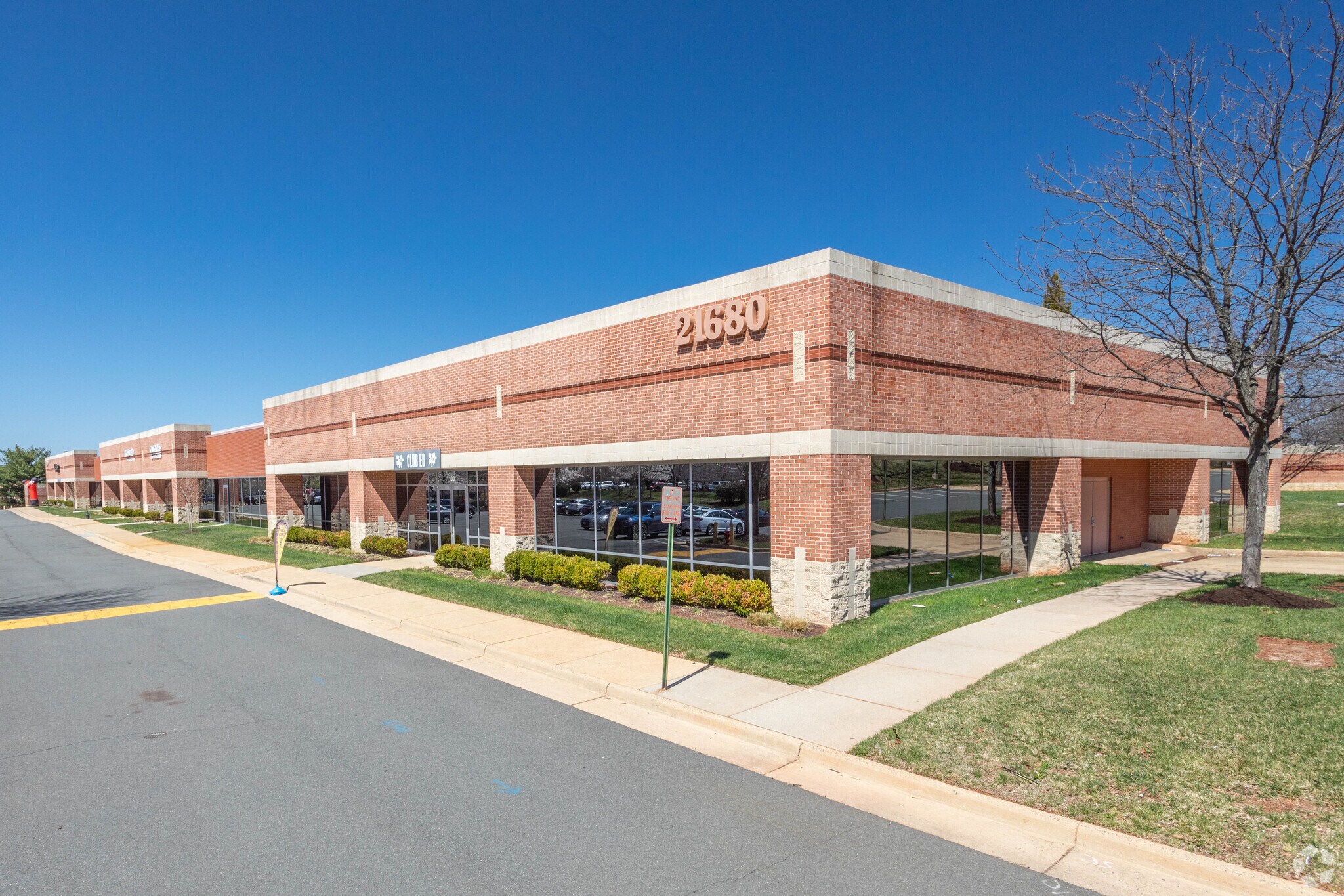 21680 Ridgetop Cir, Sterling, VA for sale Primary Photo- Image 1 of 1