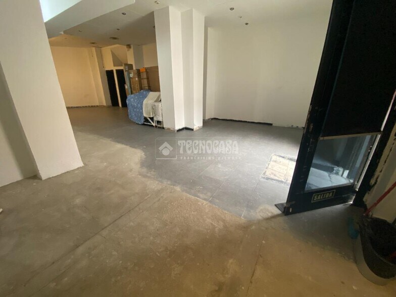 Retail in Mejorada del Campo, Madrid for sale - Interior Photo - Image 2 of 8