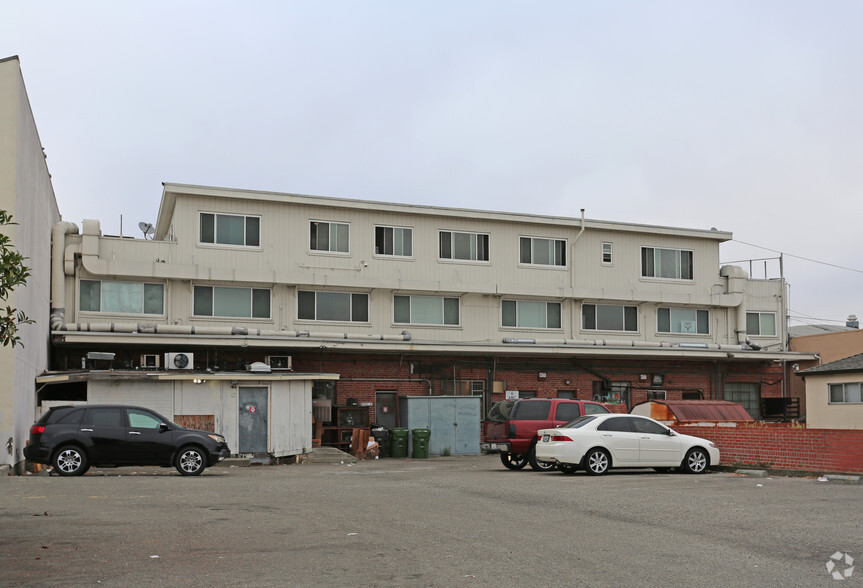 3121-3161 Castro Valley Blvd, Castro Valley, CA for lease - Building Photo - Image 3 of 3