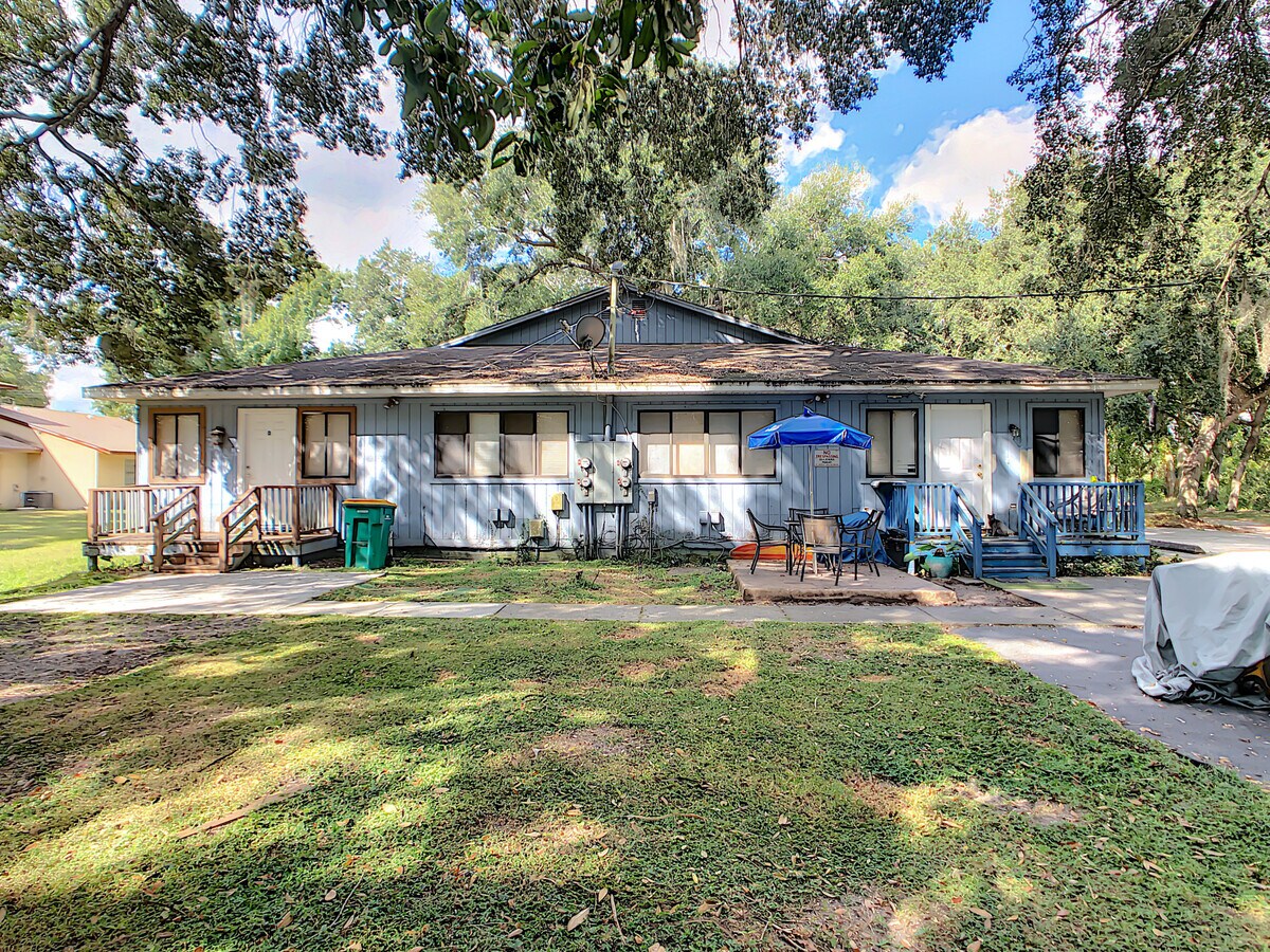 1895 Old Vineland Rd, Kissimmee, FL 34746