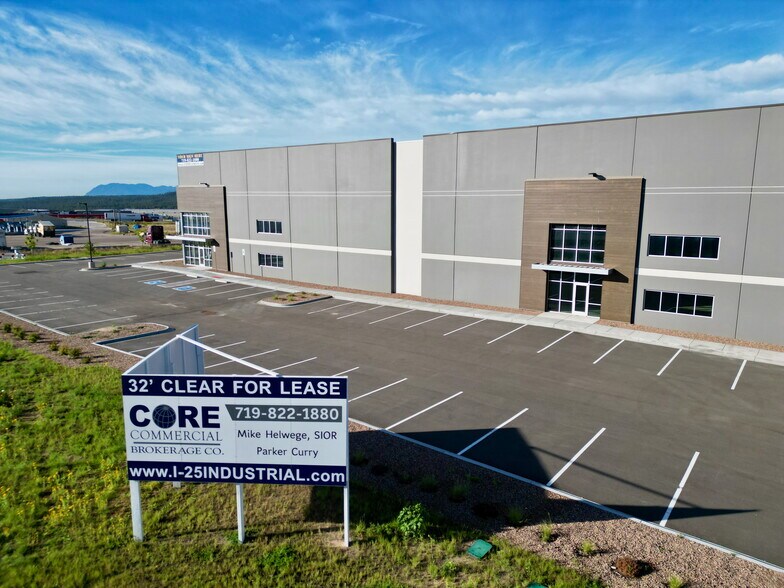 15707 Terrazzo dr, Colorado Springs, CO for lease - Building Photo - Image 2 of 30