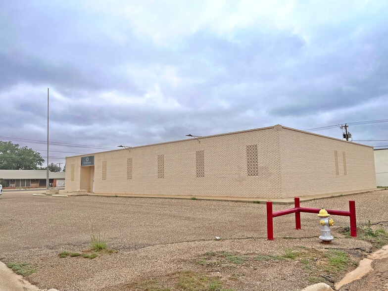 704 N 13th St, Lamesa, TX for sale - Building Photo - Image 3 of 6