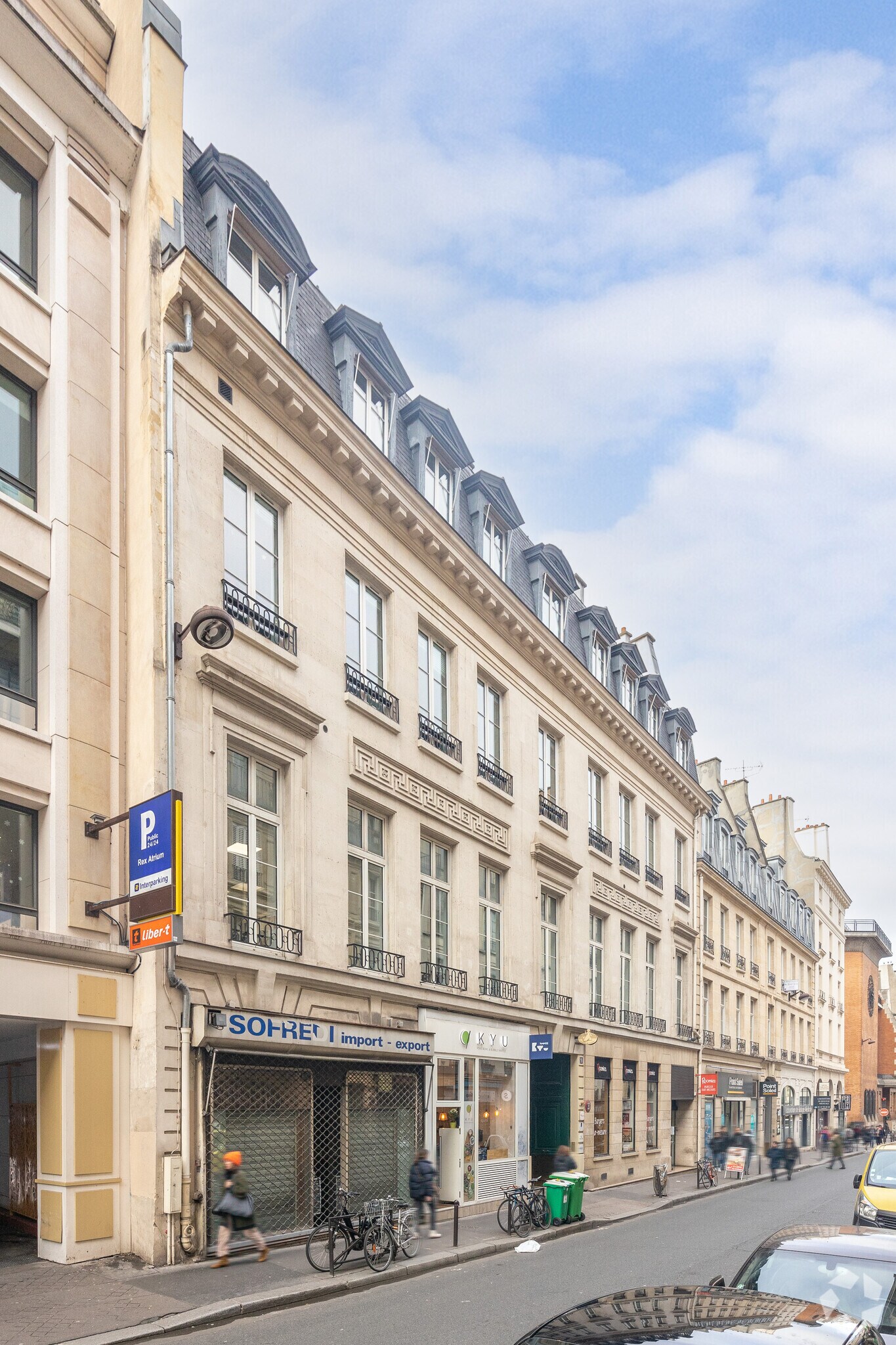 9 Rue Du Faubourg Poissonnière, Paris for sale Primary Photo- Image 1 of 6