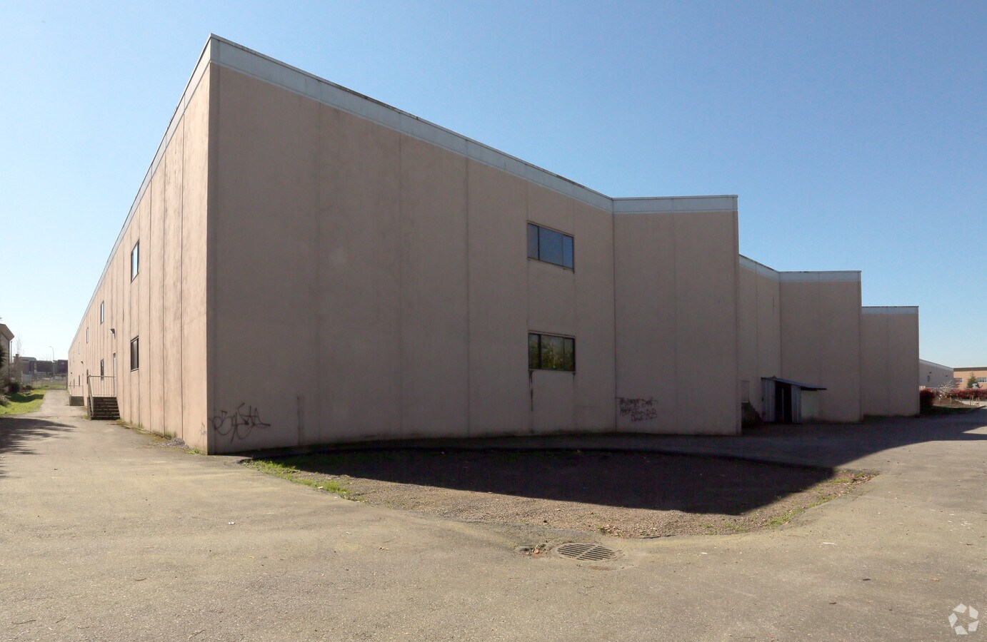 View Photo