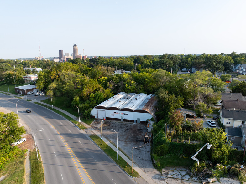 1800 Keosauqua Way, Des Moines, IA 50314 portfolio of 4 properties for sale on LoopNet.com - Building Photo - Image 1 of 5