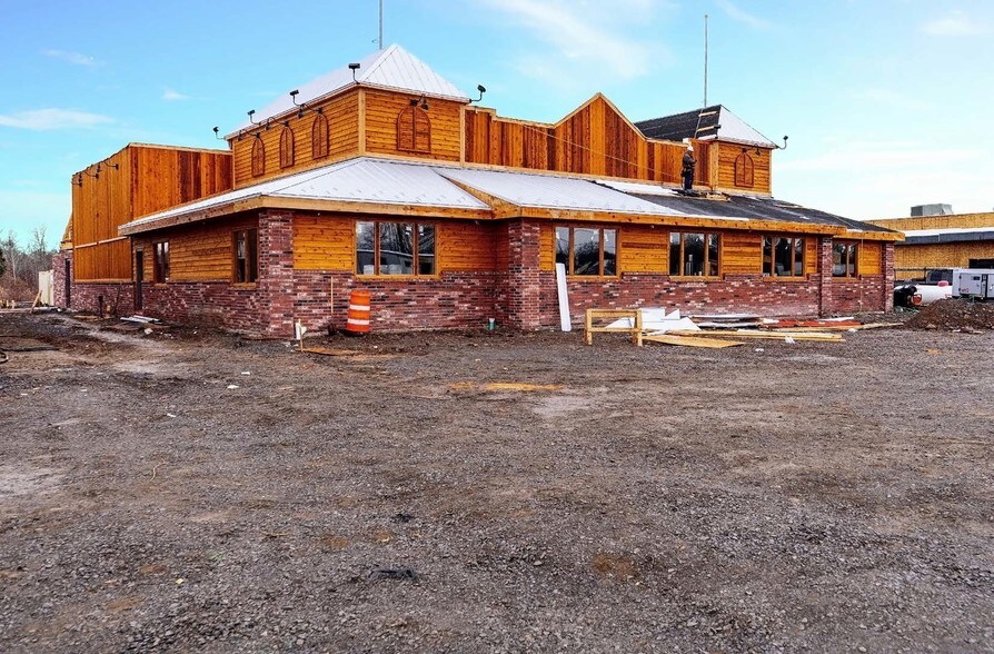 3820 NY-31, Liverpool, NY for sale - Building Photo - Image 1 of 1