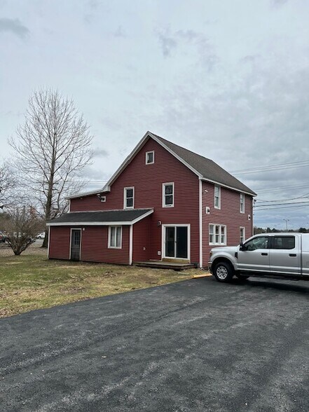 189 5th Ave, Gloversville, NY for sale - Building Photo - Image 3 of 16