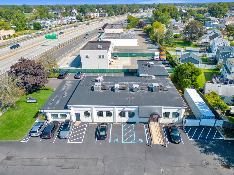 346 Sunrise Hwy, West Babylon, NY for lease - Aerial - Image 2 of 5