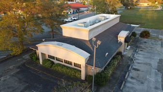 Freestanding Restaurant Building + Drive Thru - Drive Through Restaurant