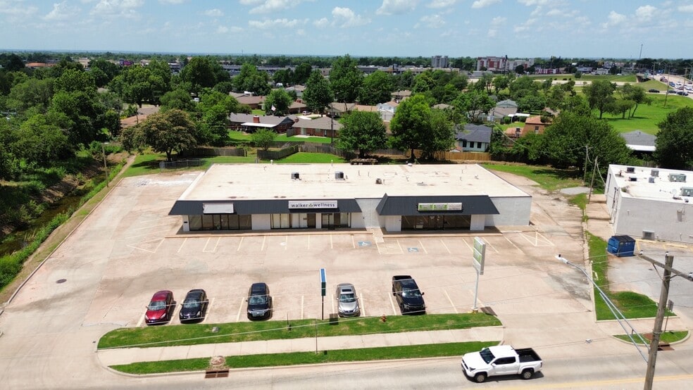 1219-1223 N Broadway Ave, Moore, OK for lease - Aerial - Image 2 of 7