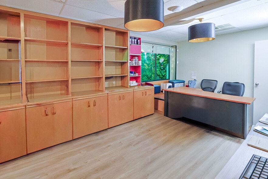 56 Main St, Poughkeepsie, NY for lease - Building Photo - Image 3 of 15