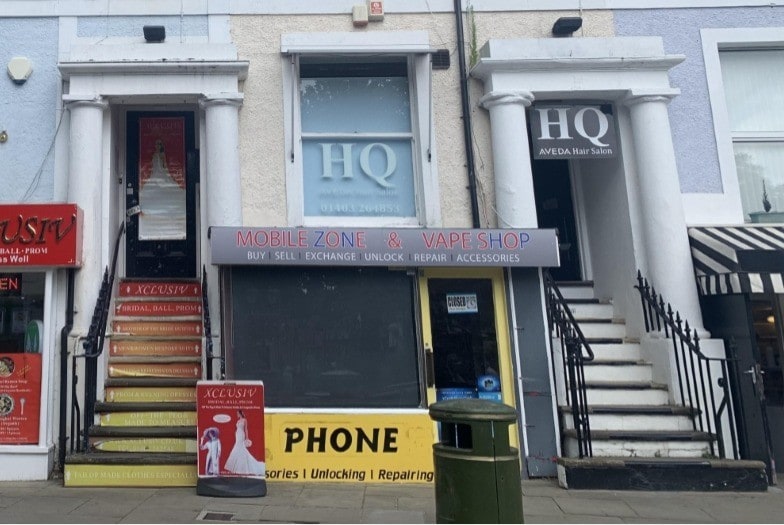 20-20A Carfax, Horsham for sale Primary Photo- Image 1 of 1