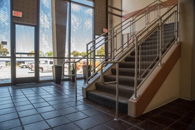 8305 Vickers St, San Diego, CA for lease - Building Photo - Image 3 of 7