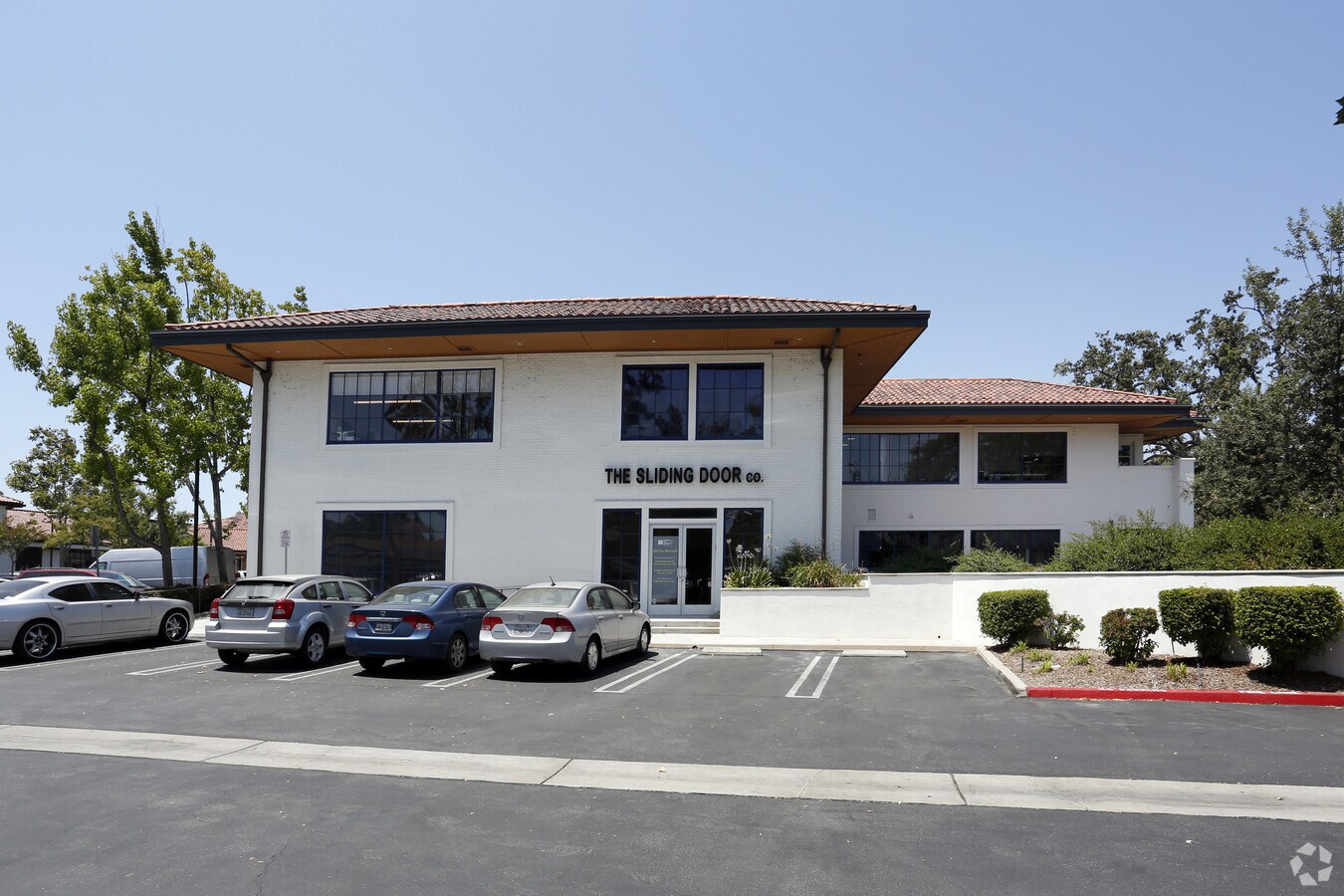 2820 Townsgate Rd, Westlake Village, CA 91361