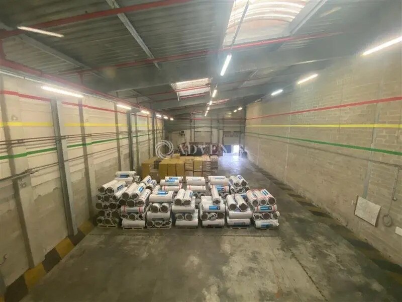 Flex in Bonneuil-sur-Marne for lease Interior Photo- Image 1 of 9