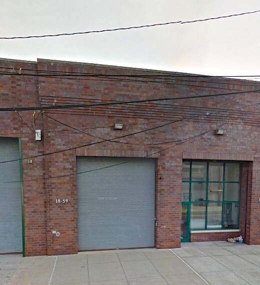 18-59 43rd St, Astoria, NY for sale - Primary Photo - Image 1 of 1