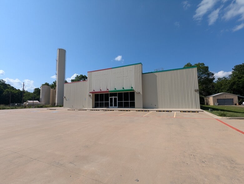 9343 2nd St, Batson, TX for lease - Building Photo - Image 2 of 24