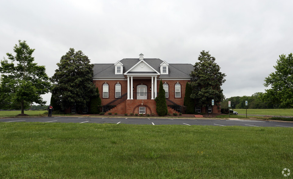 9394 Irving Rd, Bel Alton, MD for sale - Primary Photo - Image 1 of 1