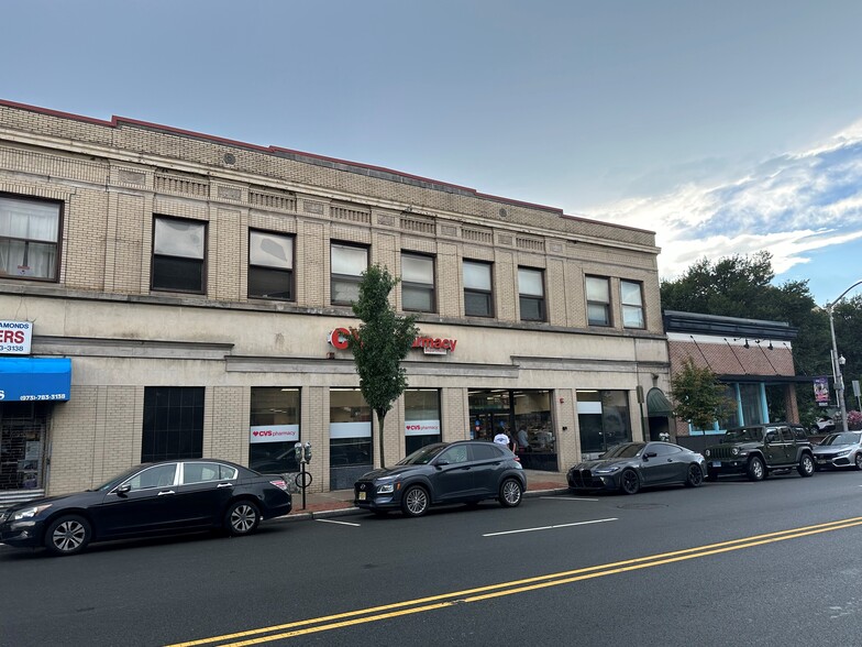 516 Bloomfield Ave, Montclair, NJ for lease - Building Photo - Image 3 of 13