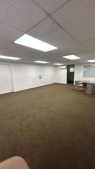 50 Stutz Bearcat Dr, Sedona, AZ for lease - Building Photo - Image 2 of 10