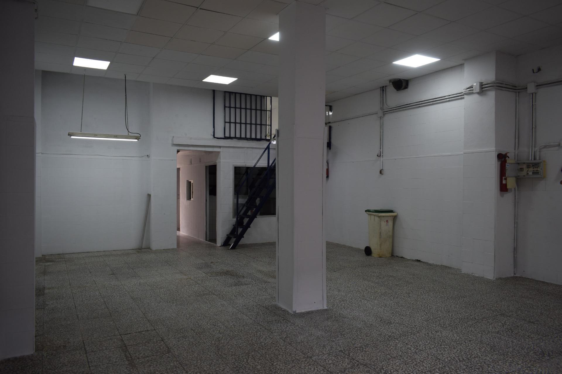 Retail in Huelva, Huelva for sale Building Photo- Image 1 of 23