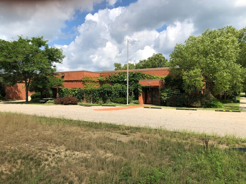 94 Owen Brown St, Hudson, OH for sale - Building Photo - Image 1 of 1