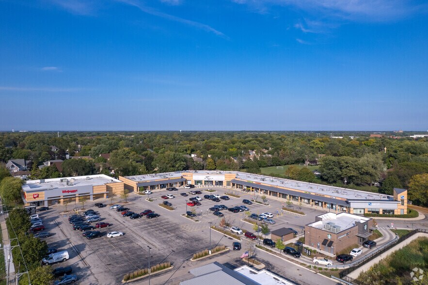 2823-2863 Pfingsten Rd, Glenview, IL for lease - Aerial - Image 2 of 9