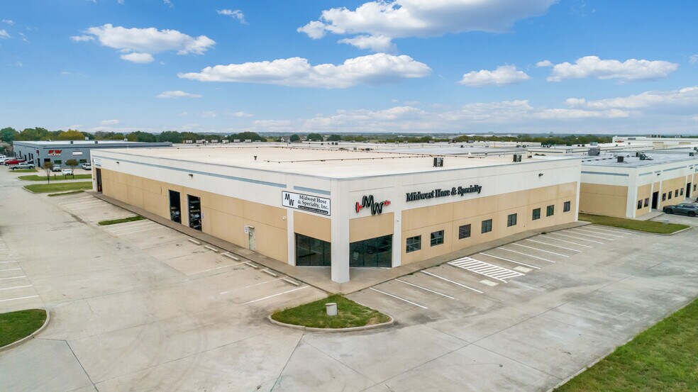 6675 Corporation Pky, Fort Worth, TX for sale - Building Photo - Image 1 of 1