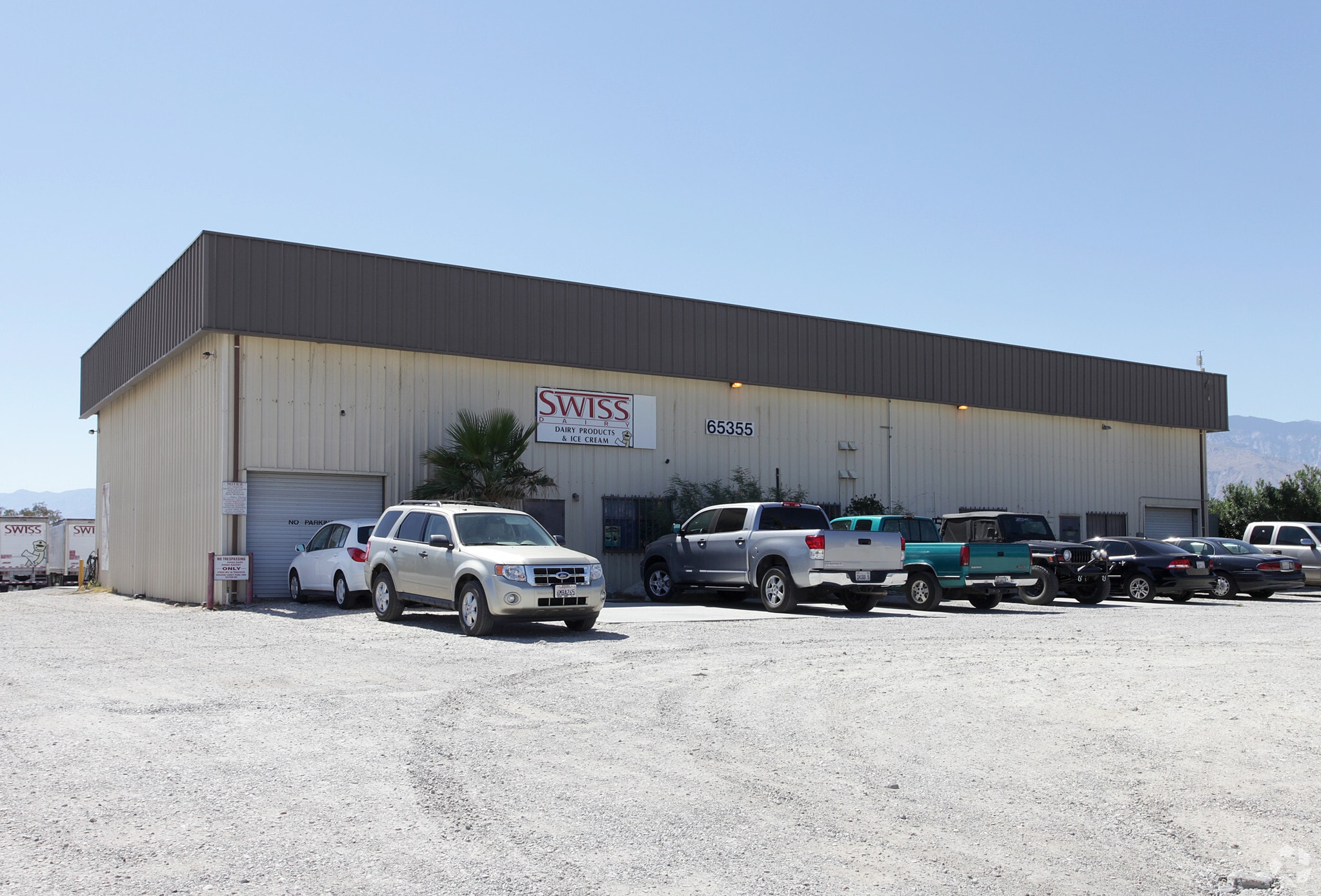 65355 Dillon Rd, Desert Hot Springs, CA for lease Primary Photo- Image 1 of 4